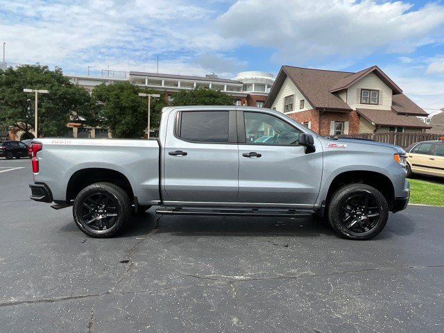 Used 2024 Chevrolet Silverado 1500 LT Trail Boss w/ Protection Package AWD/4WD image 8