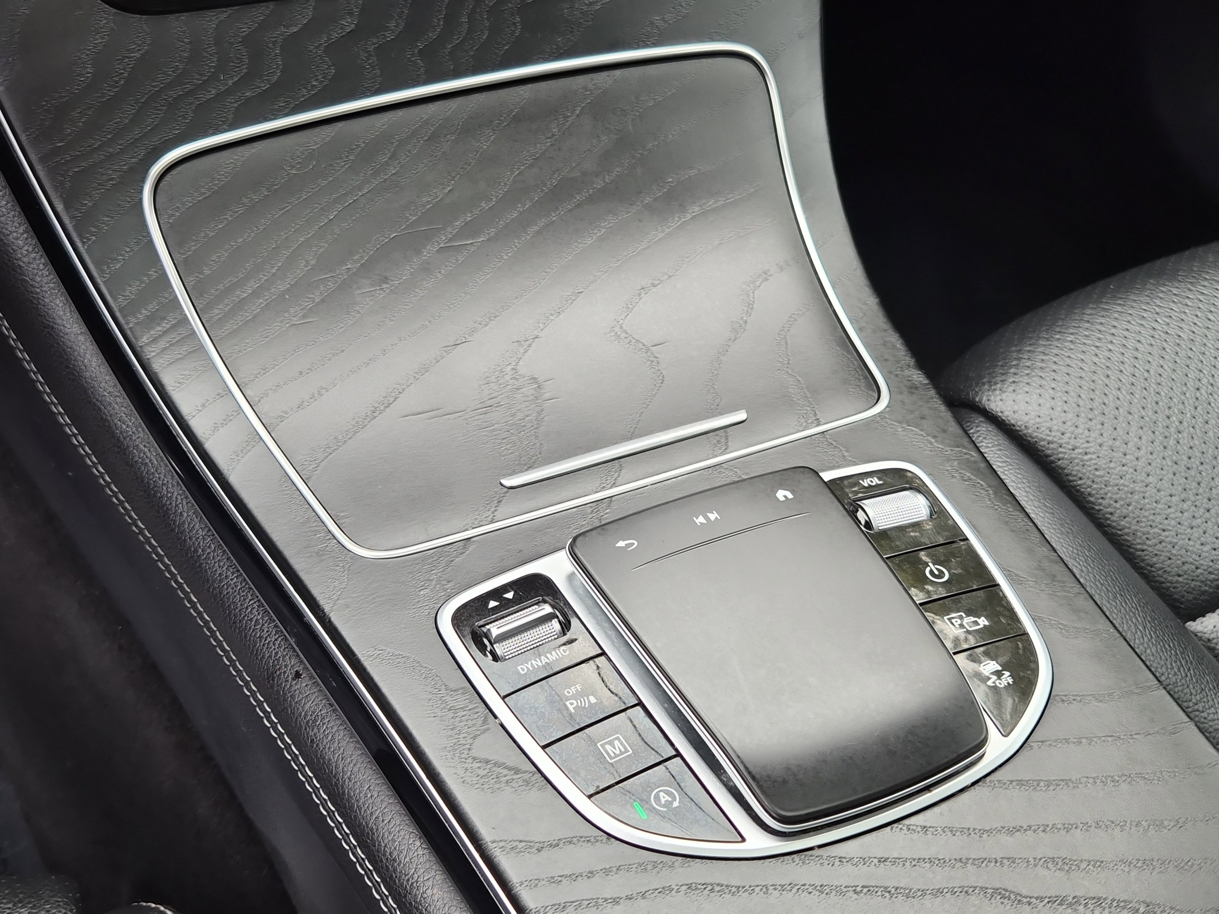 Used 2021 Mercedes-Benz GLC 300 4MATIC Coupe w/ AMG Line image 31