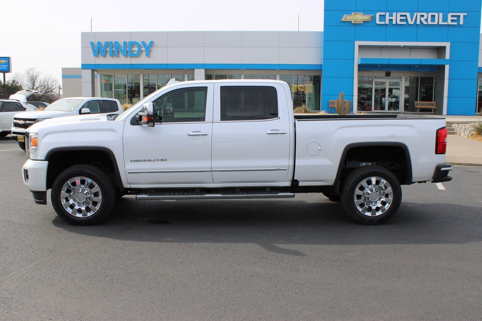 Used 2019 GMC Sierra 2500 Denali w/ Duramax Plus Package image 5