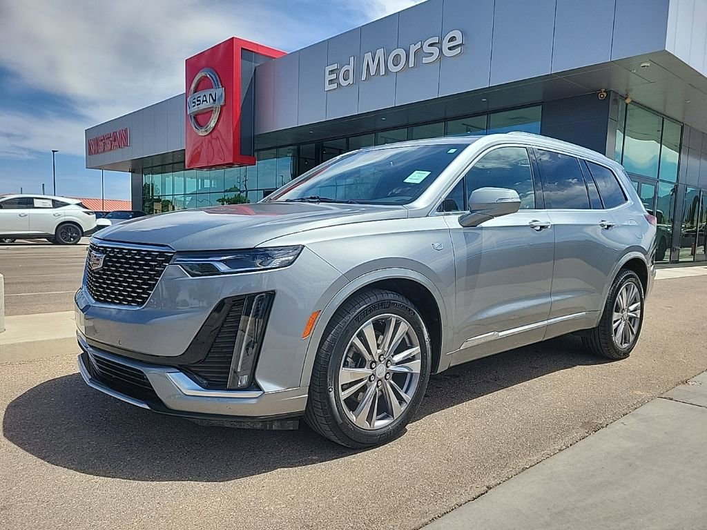 Used 2025 Cadillac XT6 Premium Luxury FWD image 1