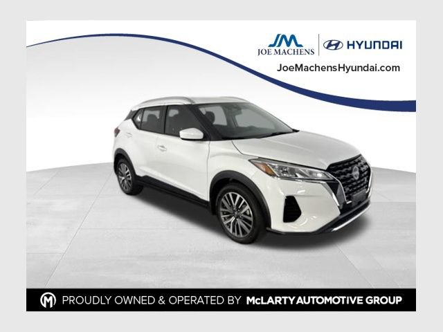 Used 2024 Nissan Kicks SV
