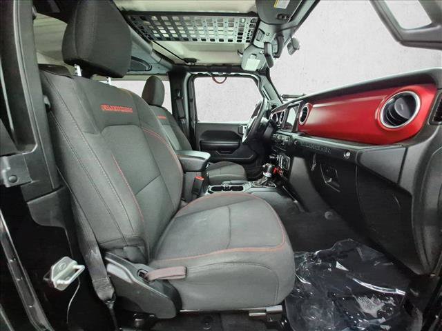 Used 2023 Jeep Wrangler Rubicon AWD/4WD image 24