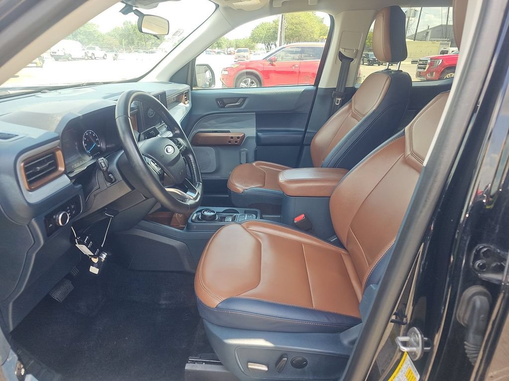 Used 2024 Ford Maverick Lariat AWD/4WD image 3