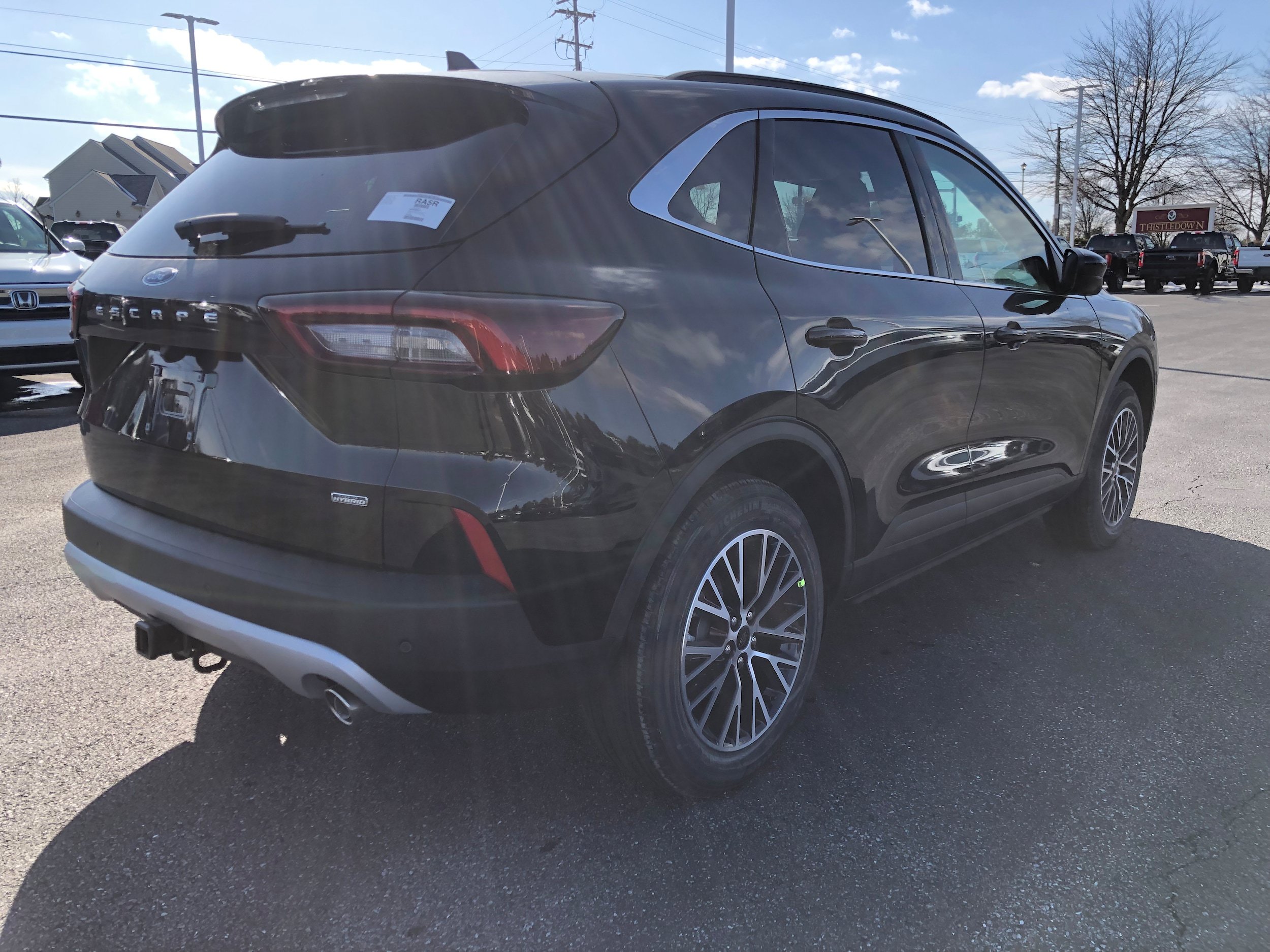 New 2025 Ford Escape SE w/ Class II Trailer Tow Package FWD image 5