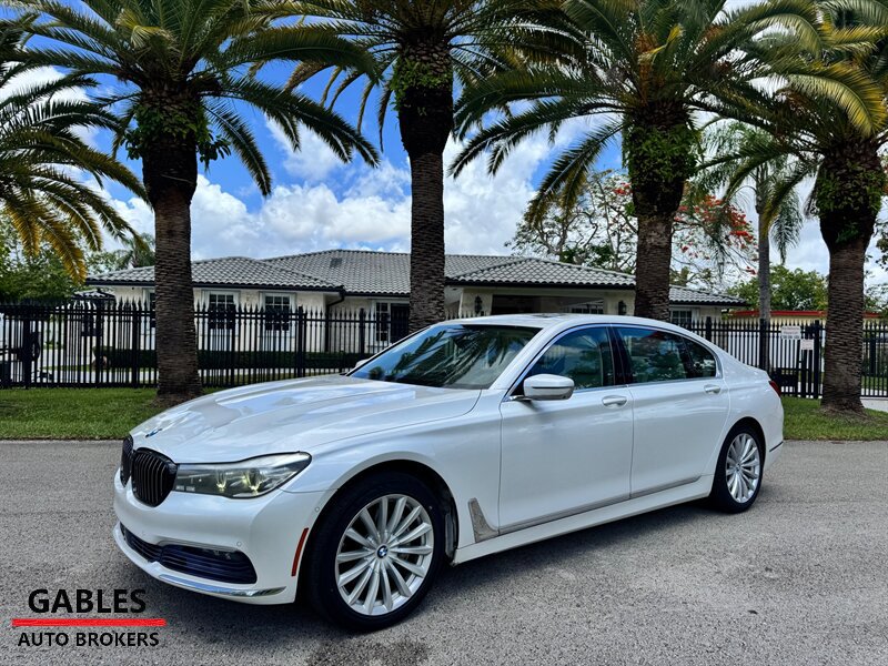 Used 2016 BMW 740i RWD image 7