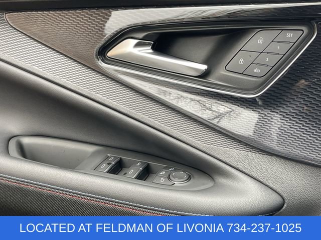 Certified 2025 Chevrolet Blazer EV RS image 22