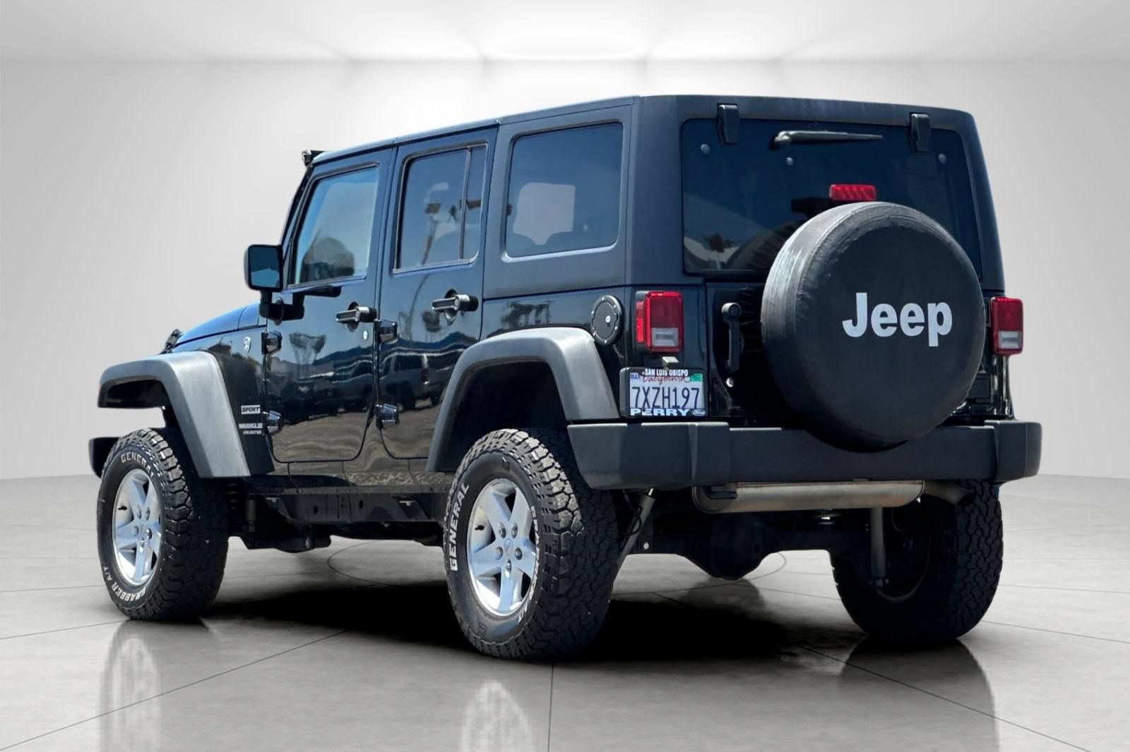 Used 2017 Jeep Wrangler Unlimited Sport w/ Quick Order Package 24S AWD/4WD image 5