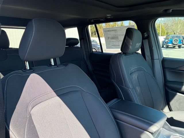 New 2026 Jeep Grand Cherokee Laredo X AWD/4WD image 29