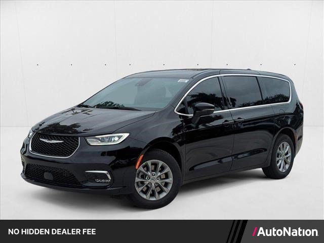 New 2025 Chrysler Pacifica Select AWD/4WD image 1