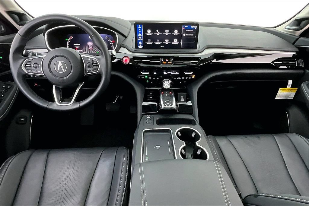Certified 2026 Acura MDX w/ Technology Package FWD image 18