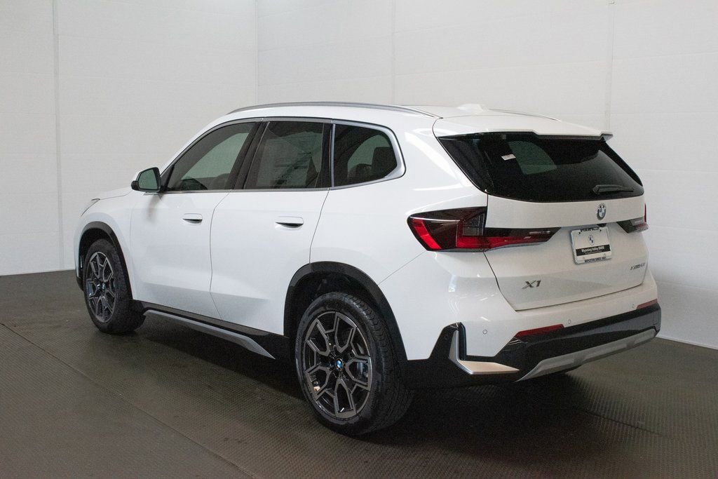 New 2026 BMW X1 xDrive28i w/ Technology Package image 6