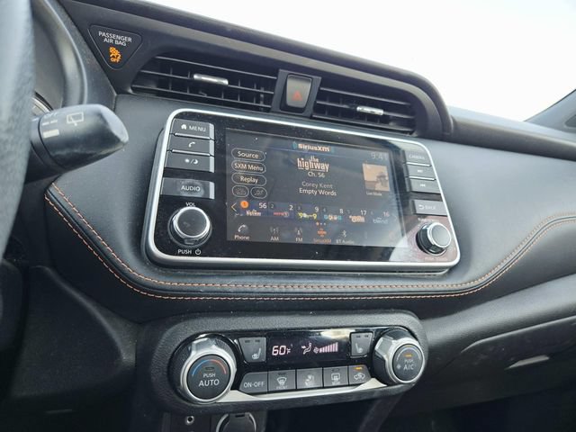 Used 2019 Nissan Kicks SR w/ SR Premium Package FWD image 13