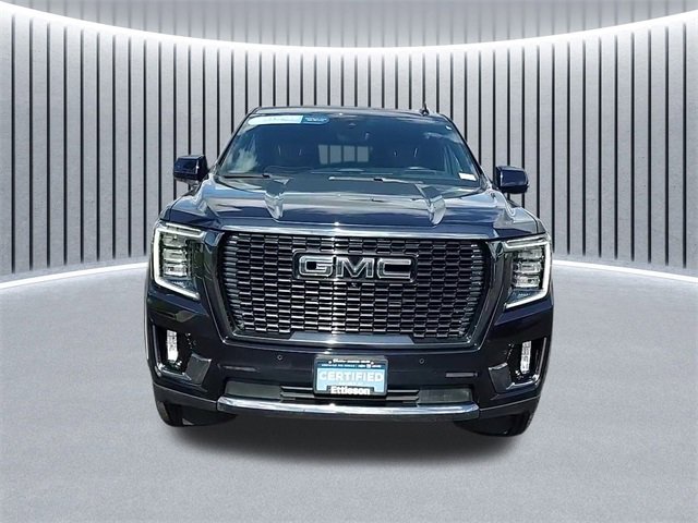 Used 2023 GMC Yukon XL Denali Ultimate image 11