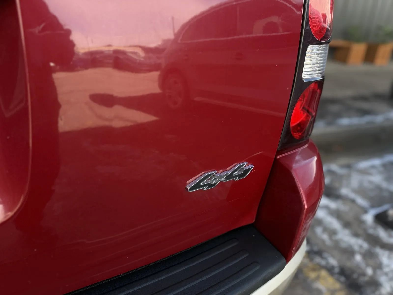 Used 2010 Ford Explorer Eddie Bauer image 36