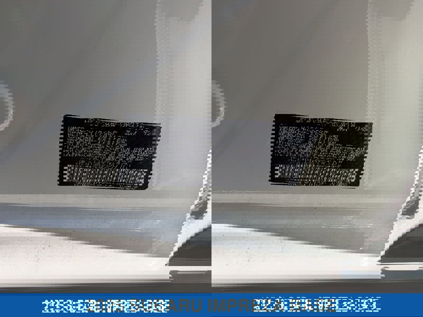 Certified 2025 Subaru Impreza 2.0i image 35