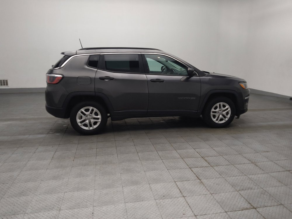Used 2019 Jeep Compass Sport FWD image 10
