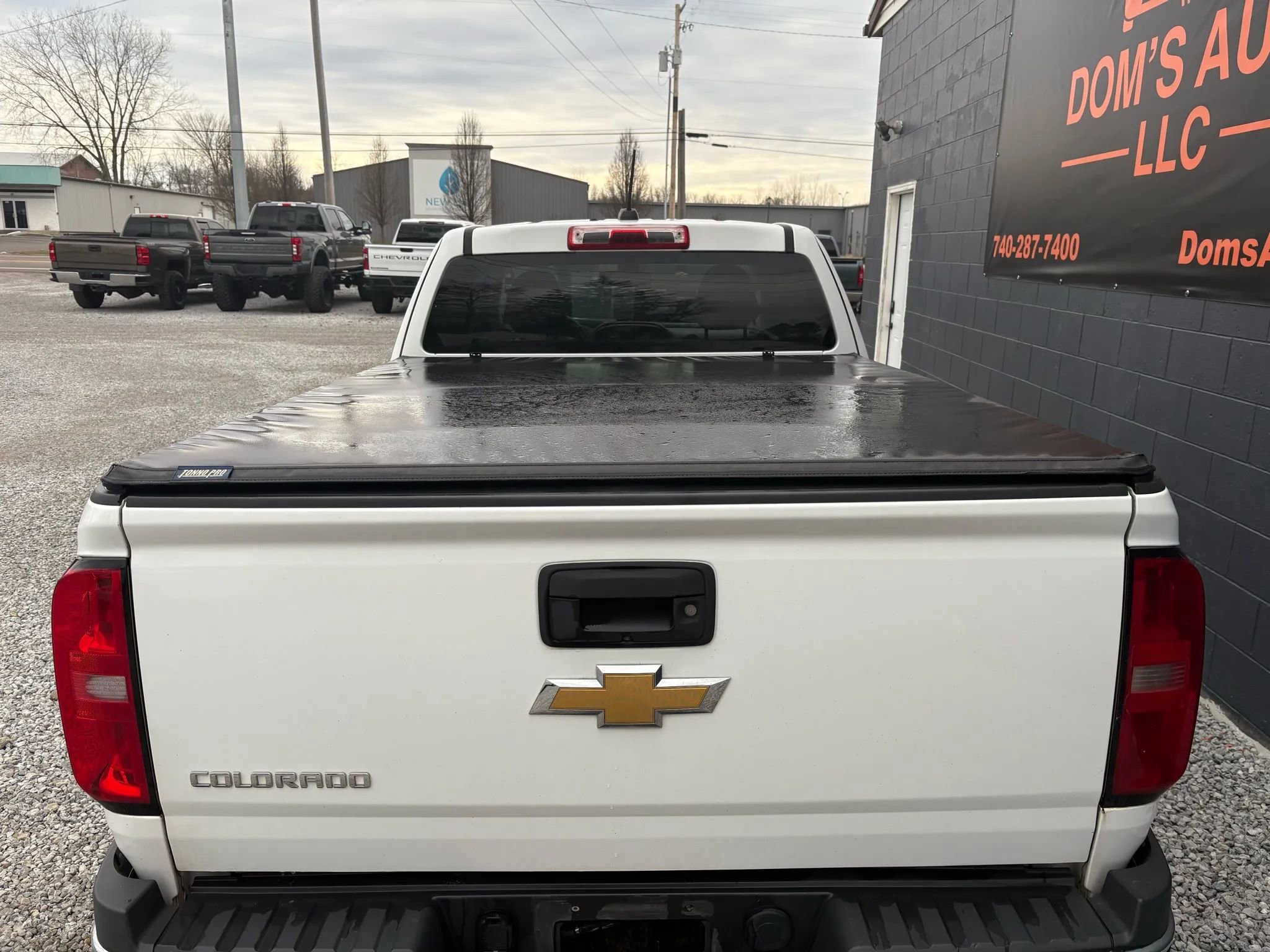 Used 2016 Chevrolet Colorado W/T image 8