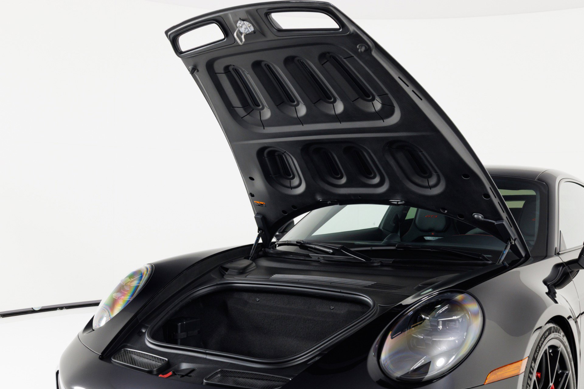 Used 2025 Porsche 911 GT3 RWD image 53