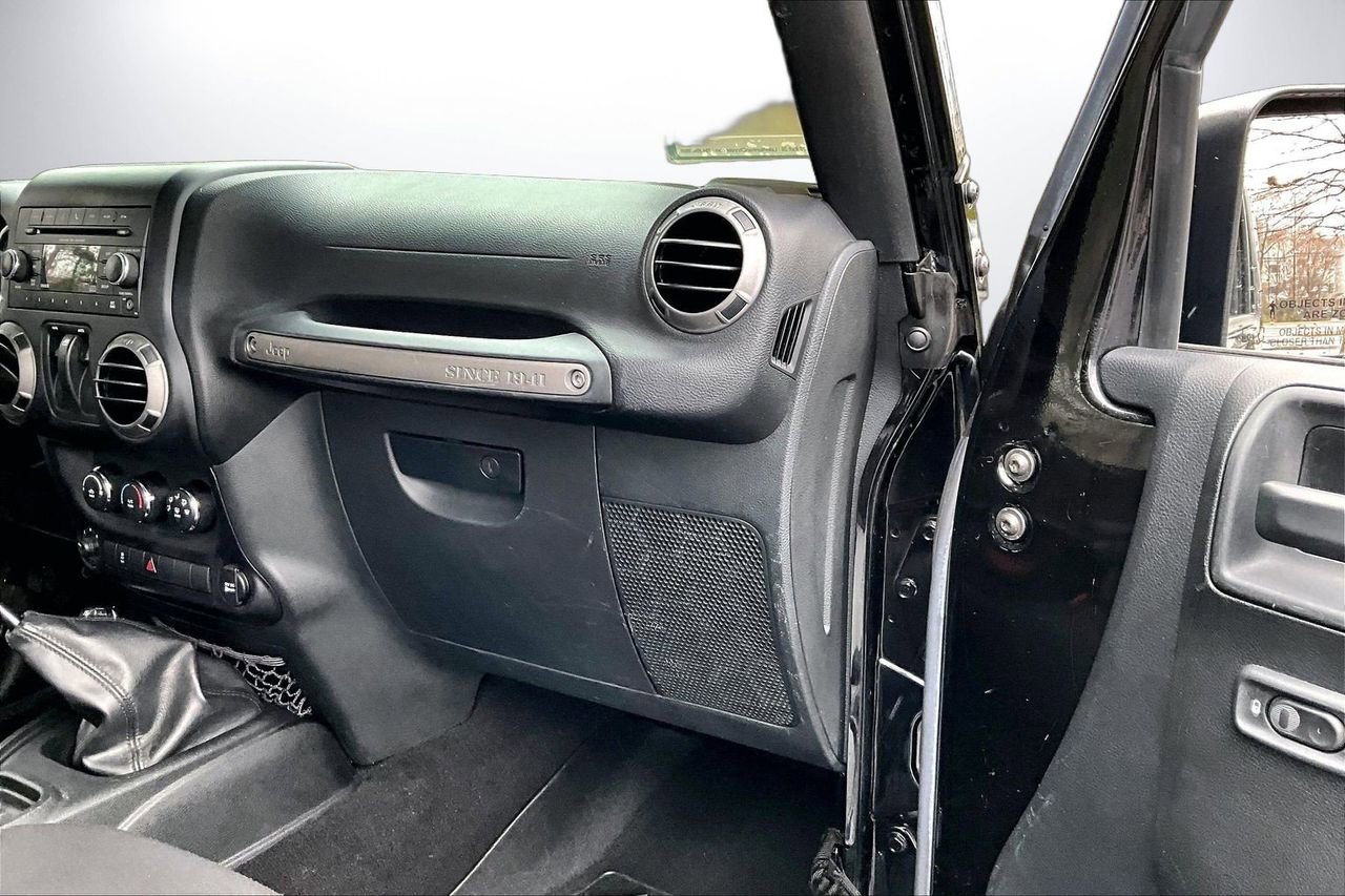 Used 2017 Jeep Wrangler Sport w/ Quick Order Package 23S image 18