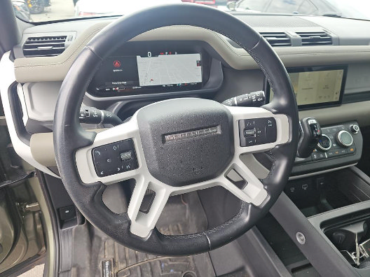 Used 2023 Land Rover Defender 90 S AWD/4WD image 11