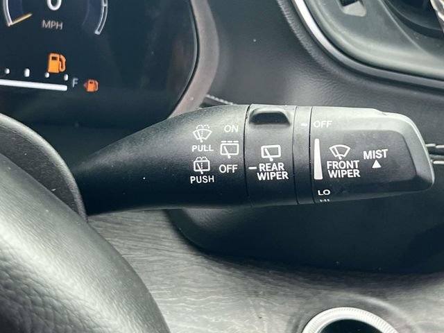 Used 2023 Jeep Grand Cherokee L Limited w/ Luxury Tech Group II AWD/4WD image 26