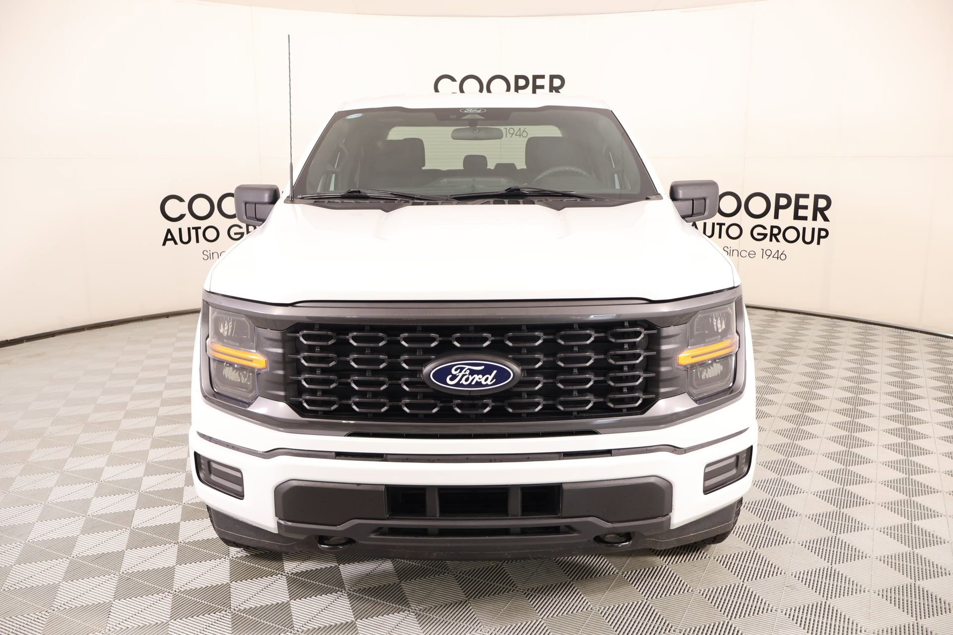 Used 2025 Ford F150 STX image 8