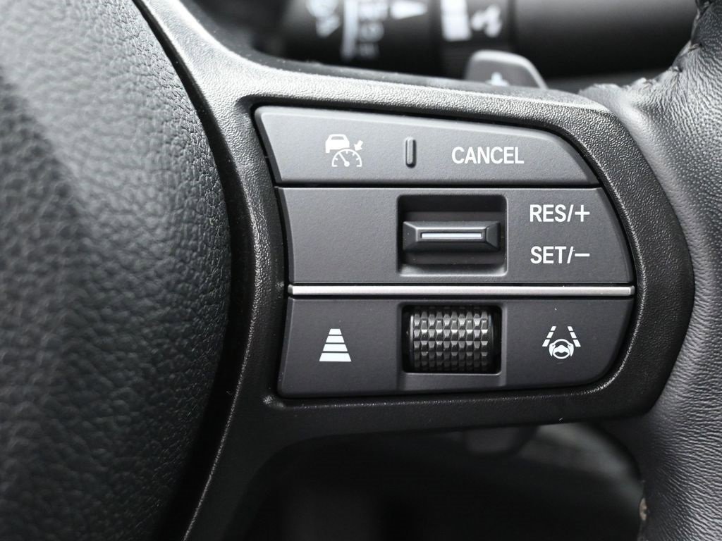 Used 2023 Honda Accord EX-L image 18