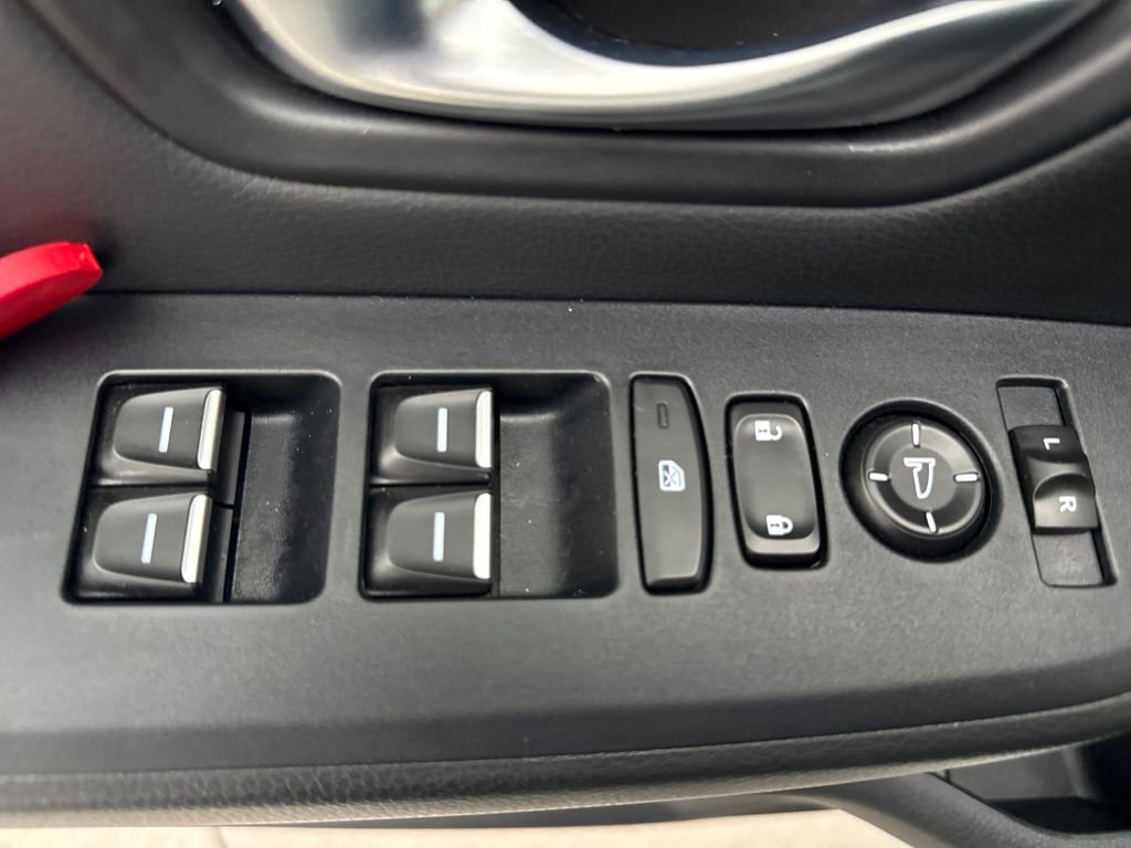 Certified 2025 Honda Pilot Touring image 23