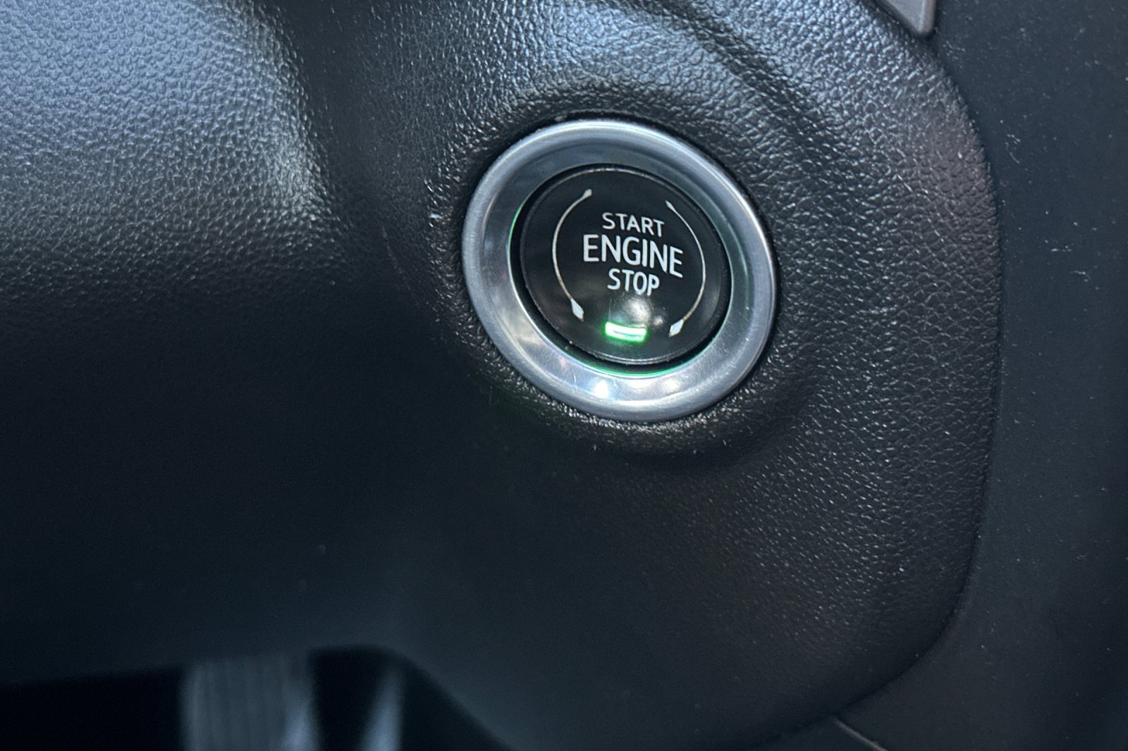 Used 2024 GMC Sierra 3500 Pro w/ 1SA Pro Safety Plus Package image 21