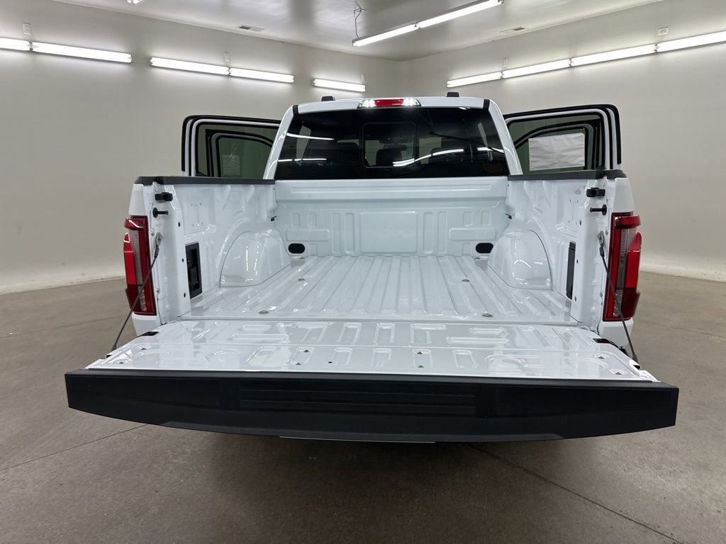 New 2025 Ford F150 Lariat w/ Equipment Group 501A Mid image 24