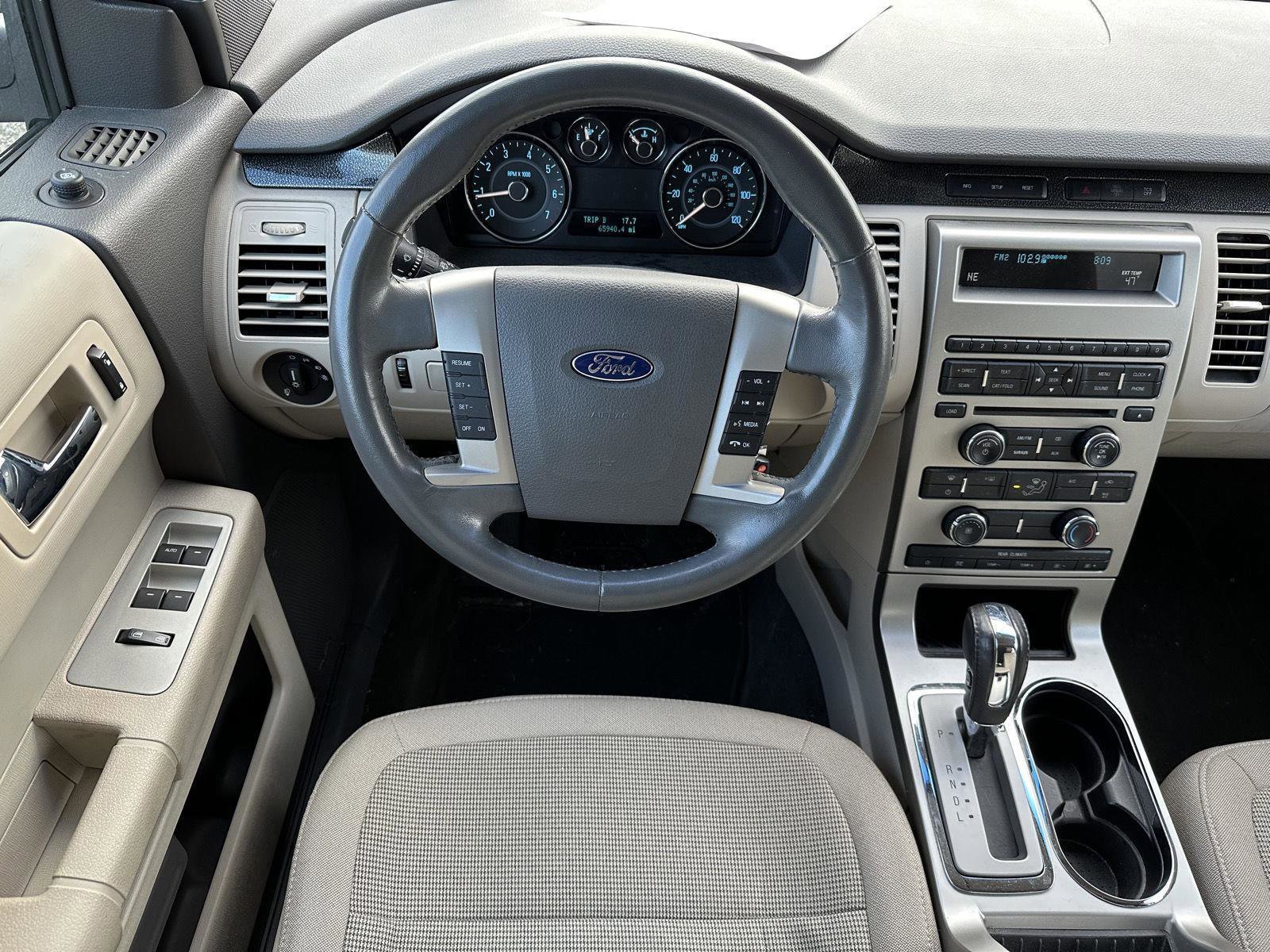 Used 2011 Ford Flex SE w/ Trailer Tow Pkg Class III image 12