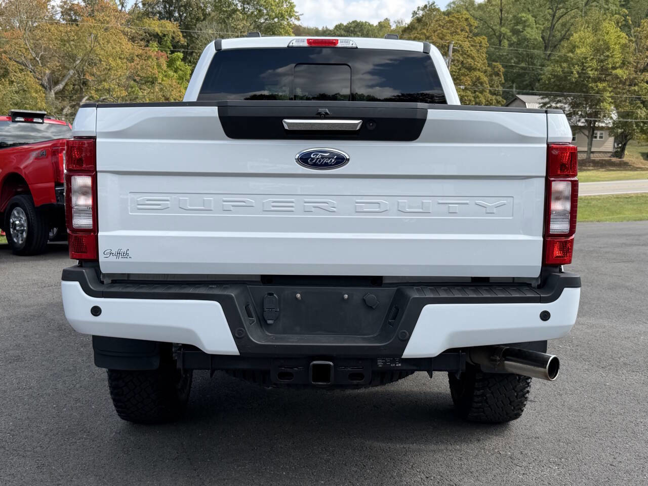 Used 2022 Ford F250 Lariat w/ Tremor Off-Road Package image 4