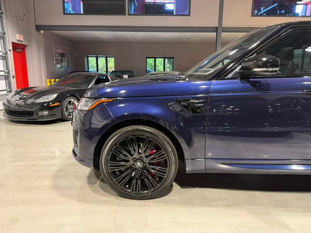 Used 2019 Land Rover Range Rover Sport HST AWD/4WD image 4