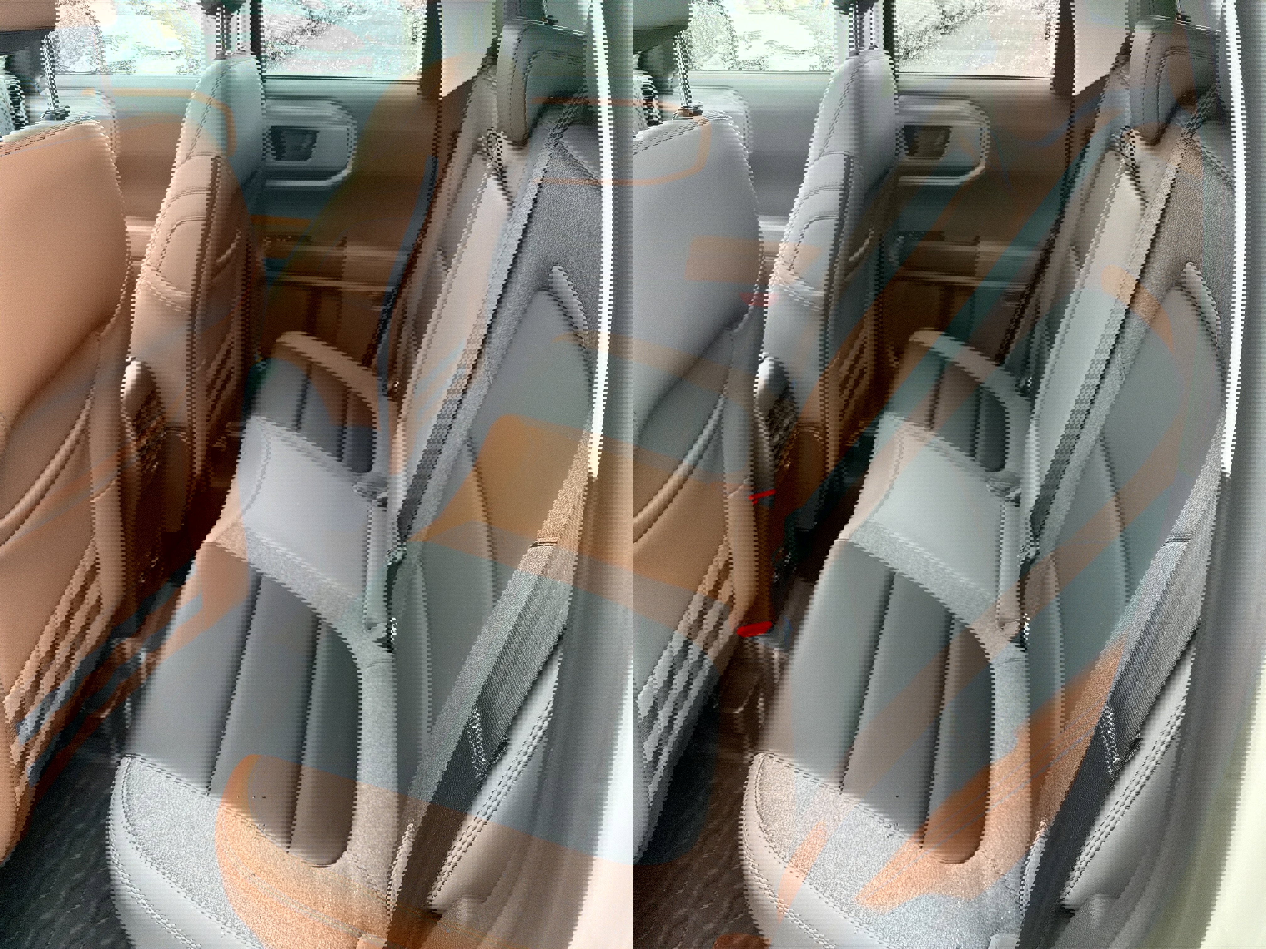 Used 2025 Ford Bronco Sport Outer Banks w/ Sasquatch Outer Banks Package image 26