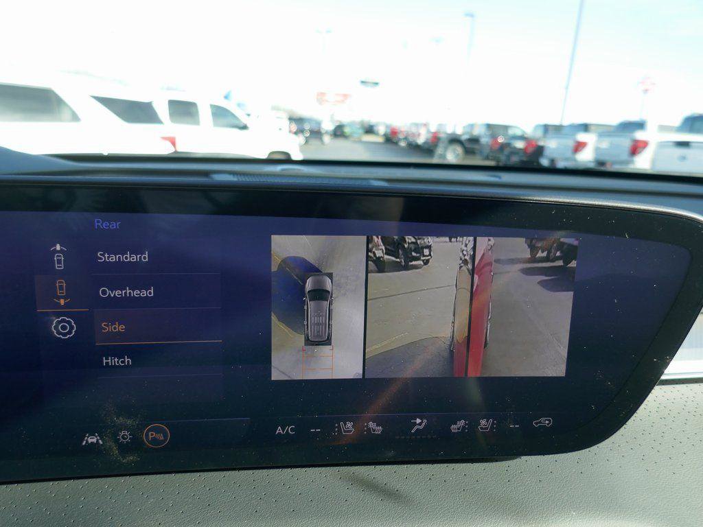 New 2026 Buick Enclave Avenir w/ Super Cruise Package image 24