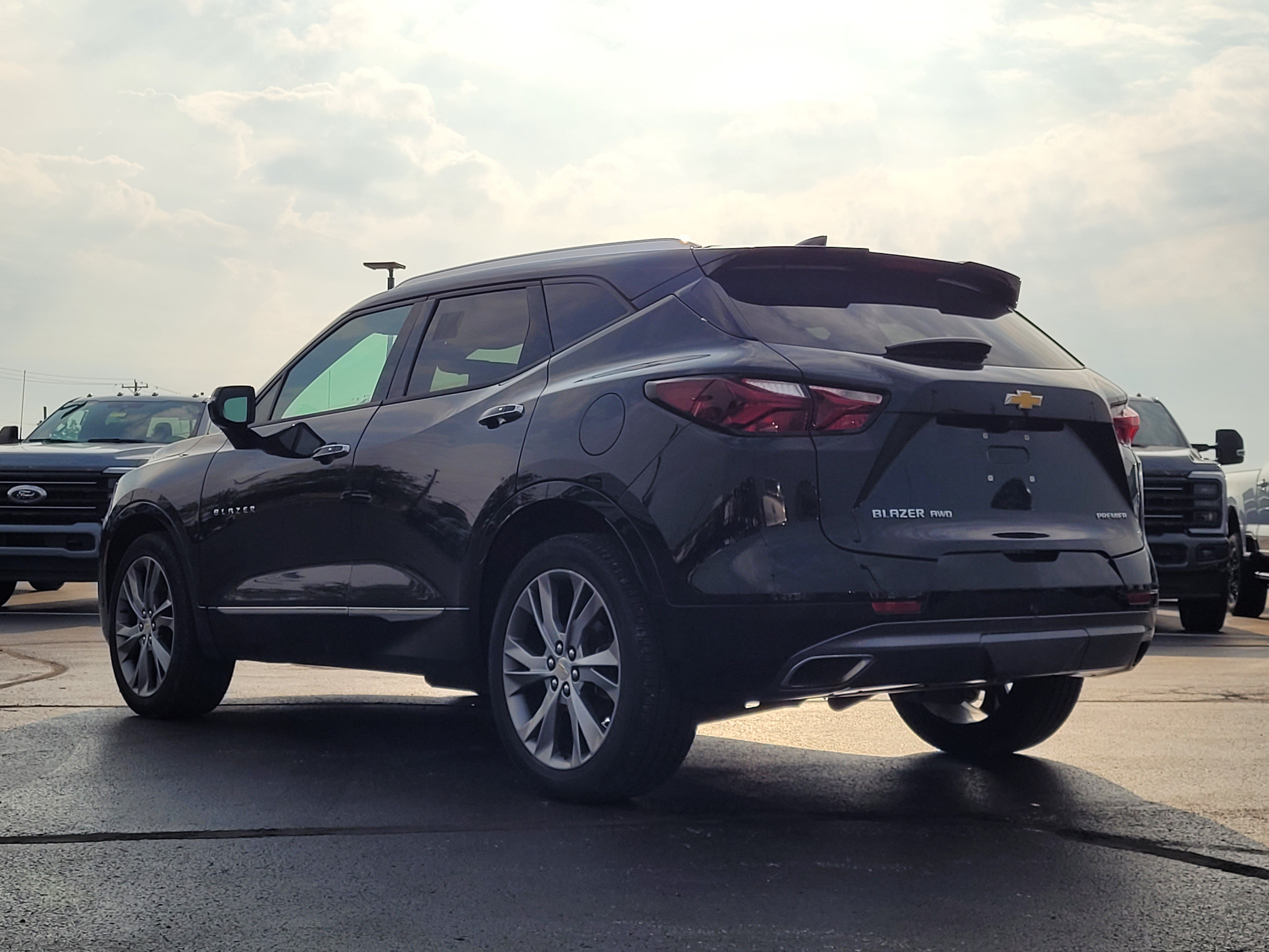 Used 2020 Chevrolet Blazer Premier w/ Driver Confidence II Package AWD/4WD image 6