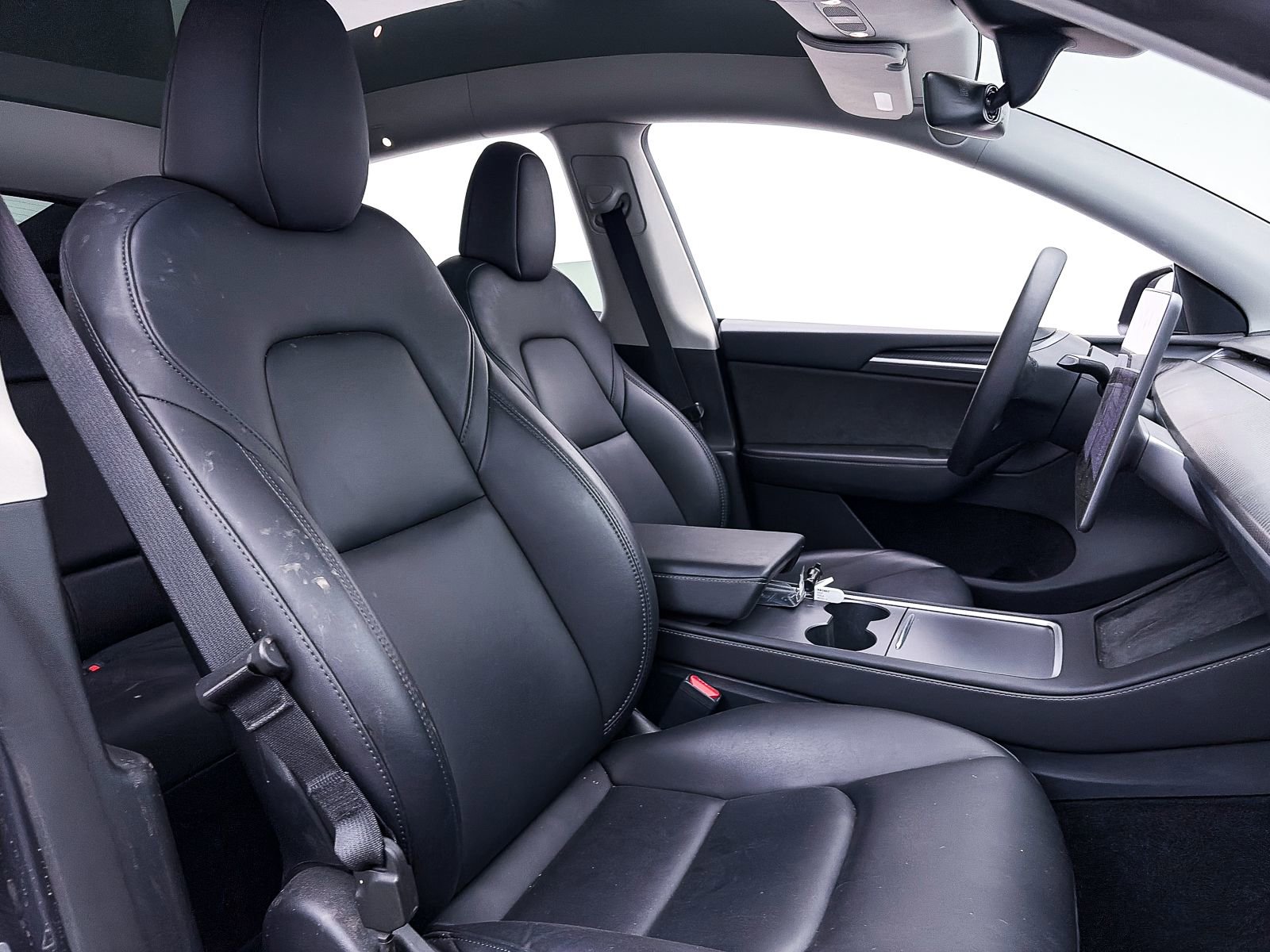 Used 2023 Tesla Model Y Performance image 31