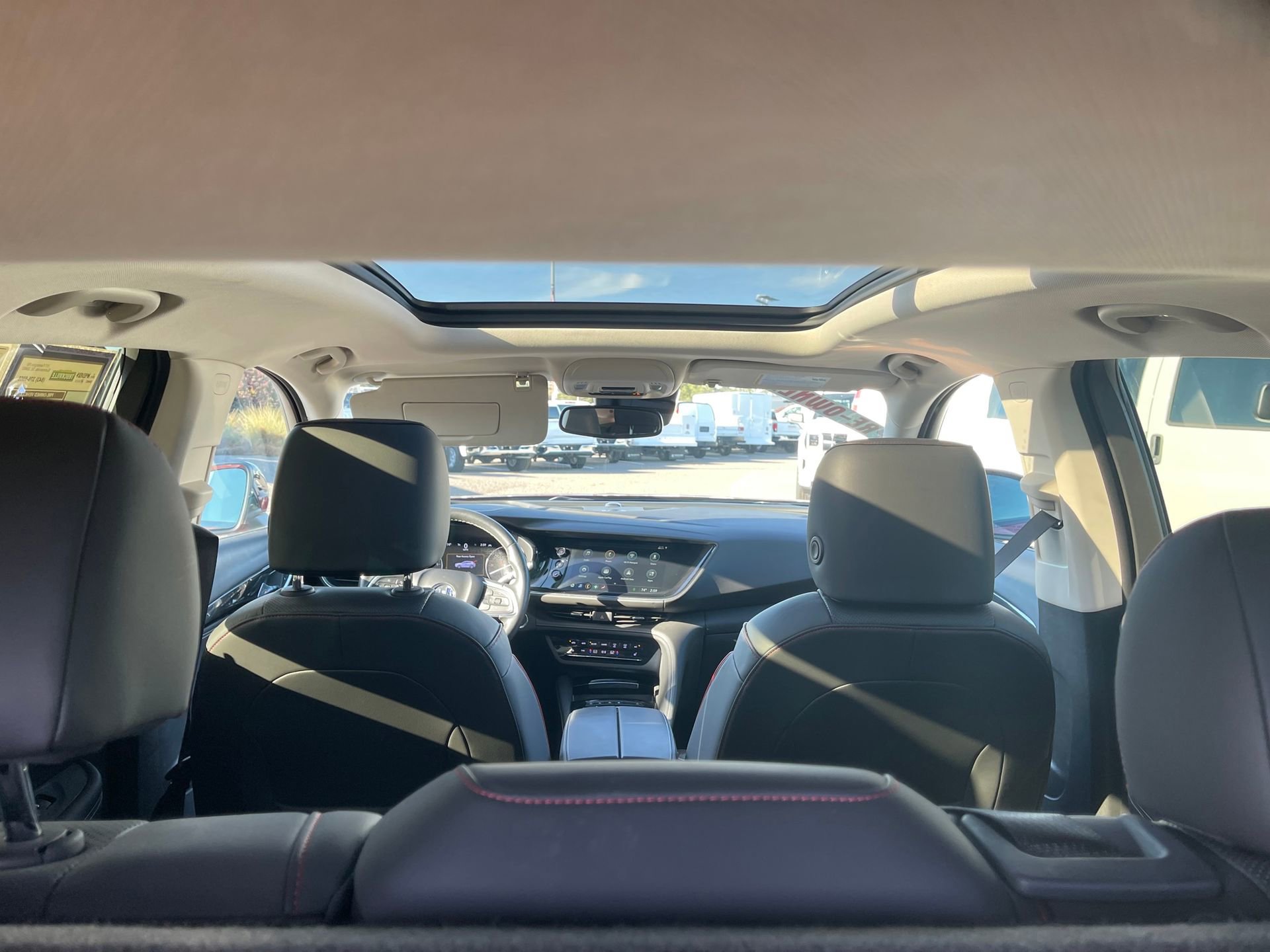 Used 2023 Buick Envision Essence w/ Sport Touring Package image 28