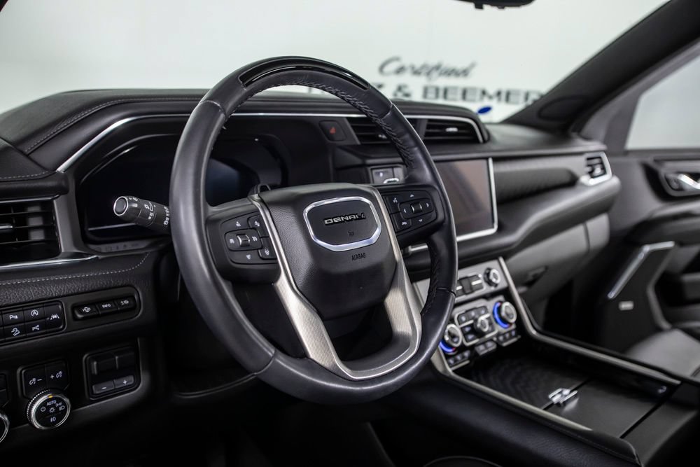 Used 2024 GMC Yukon XL Denali w/ Advanced Technology Package AWD/4WD image 28
