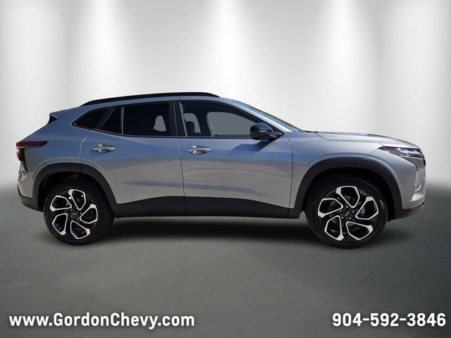 New 2026 Chevrolet Trax RS w/ Driver Confidence Package image 8