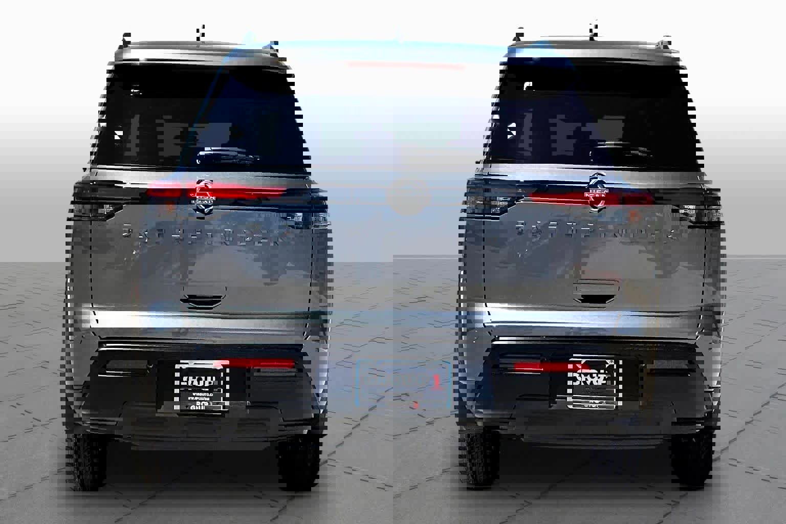 New 2026 Nissan Pathfinder SV image 4