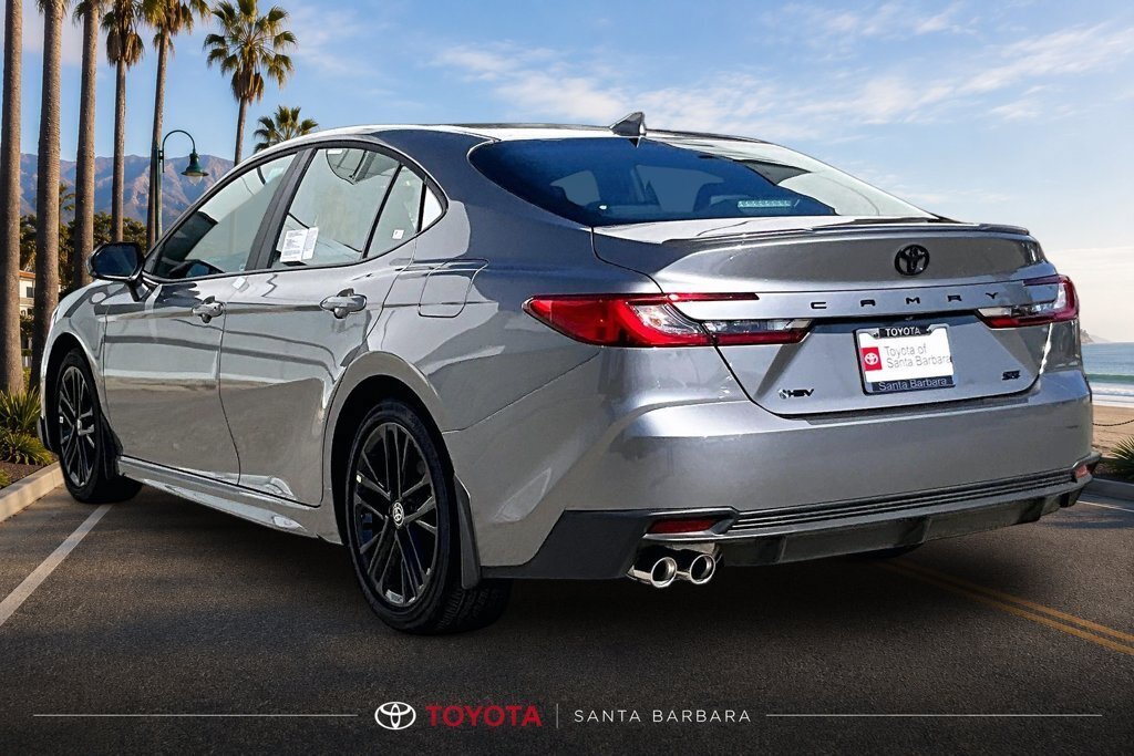 New 2026 Toyota Camry SE w/ Convenience Package FWD image 3