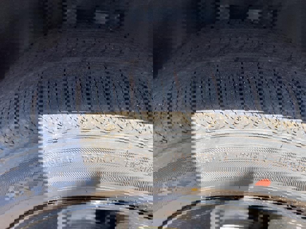 Used 2019 Jeep Compass Altitude image 32