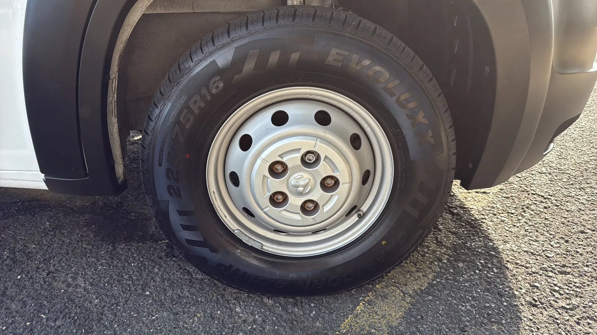 Used 2021 RAM ProMaster 2500 FWD image 12