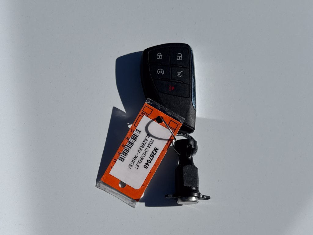 Used 2024 Chevrolet Blazer EV LT AWD/4WD image 27