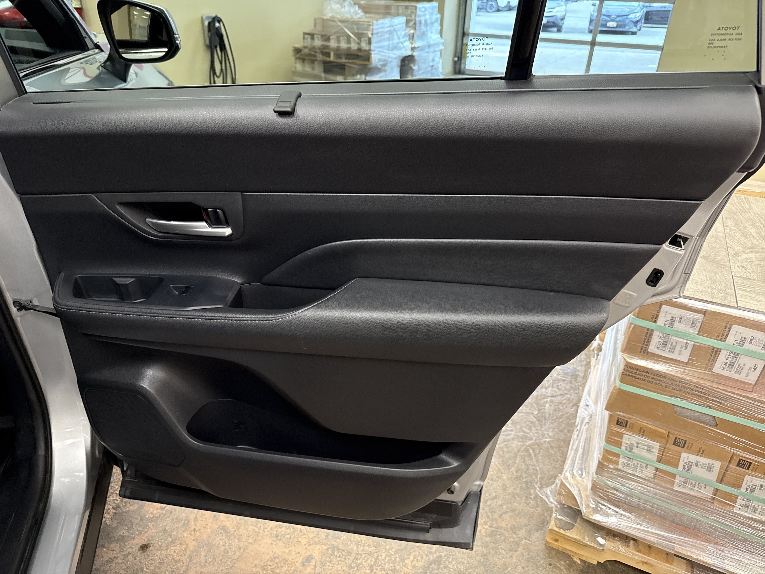Used 2024 Toyota Grand Highlander AWD Hybrid image 20