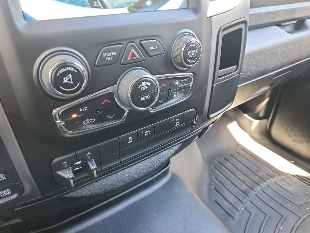Used 2021 RAM 1500 Warlock w/ Trailer & Traction Group AWD/4WD image 25