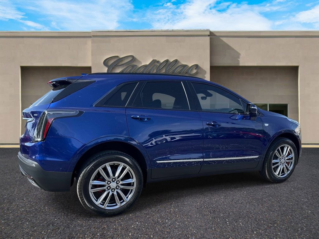 New 2026 Cadillac XT5 Sportv image 3
