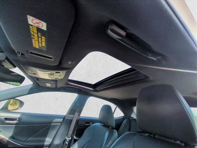 Used 2020 Lexus IS 300 F Sport w/ F Sport Package RWD image 13