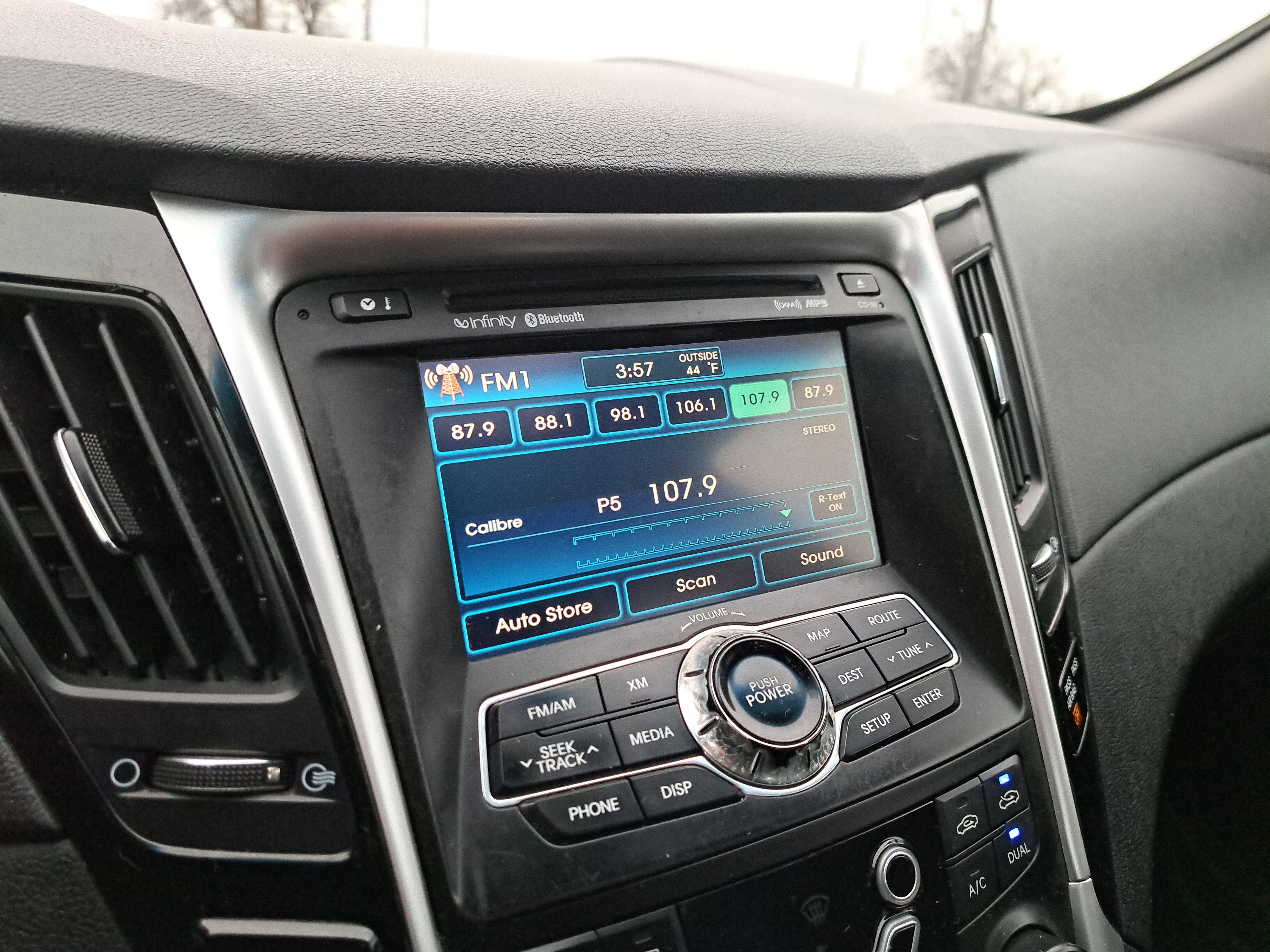 Used 2011 Hyundai Sonata Limited w/ Navigation Pkg 5 image 22